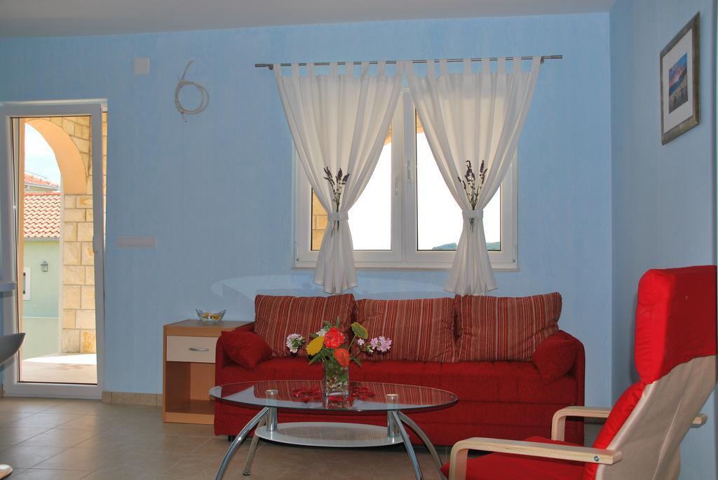 Villa Lunaris Maslinica Exterior foto
